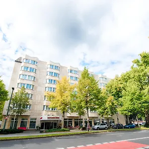 Leonardo Center Hotel